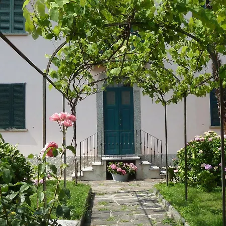 Forster's Nest Cannero Riviera