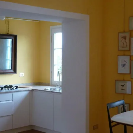 Forster's Nest Apartment