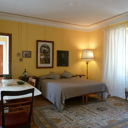 Forster's Nest Apartment