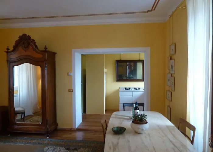 Forster's Nest Apartment