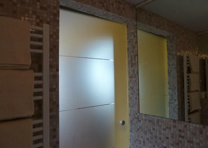 Forster's Nest * 카네로 리비에라