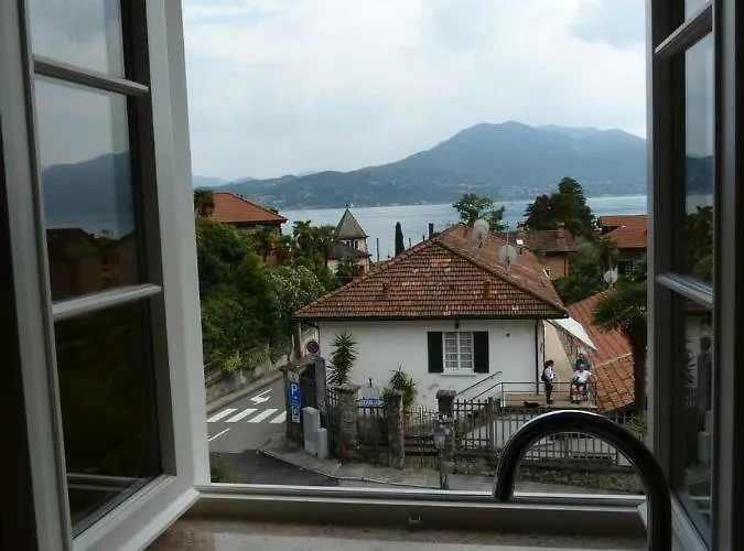 Forster's Nest Apartment Cannero Riviera