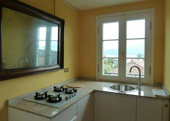 Forster's Nest Apartment Cannero Riviera