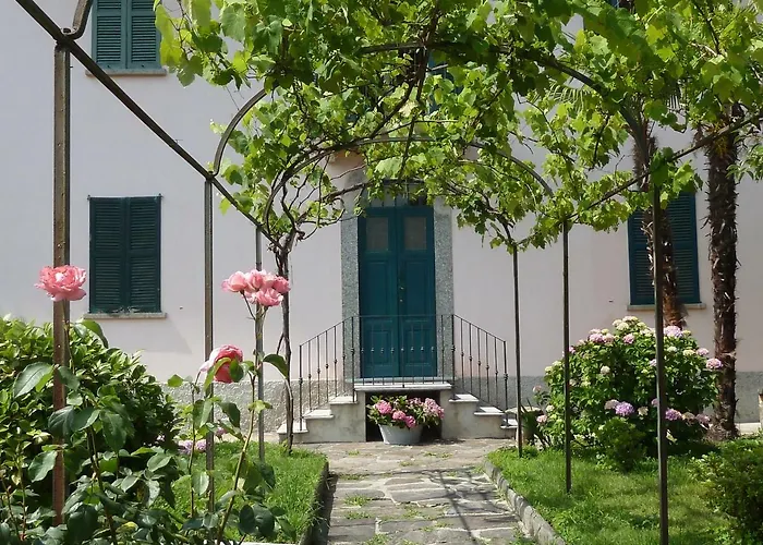 Forster's Nest Cannero Riviera