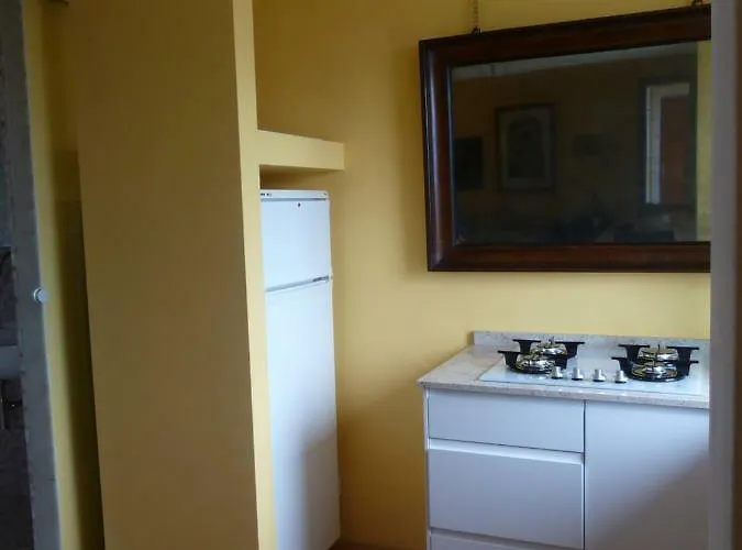 Forster's Nest Apartment